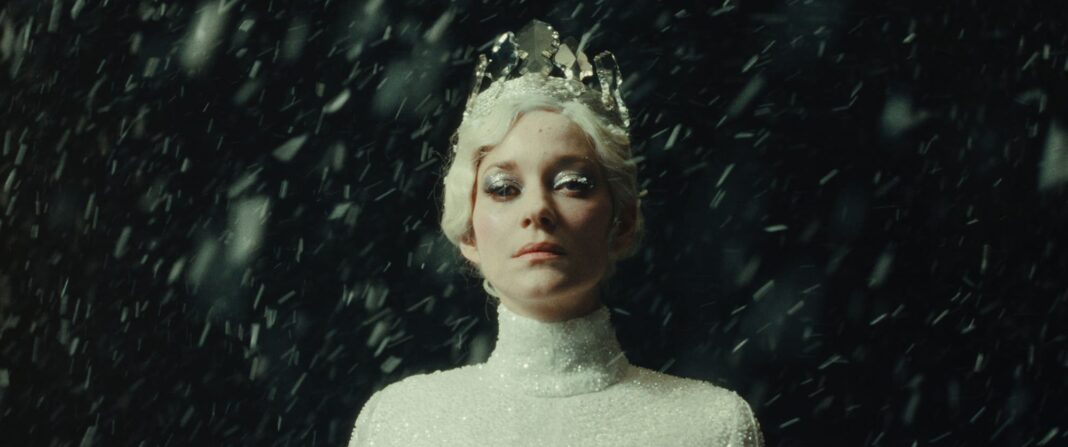 Marion Cotillard in a scene from 'La Tour de Glace' ('The Ice Tower') directed by Lucile Hadžihalilović.