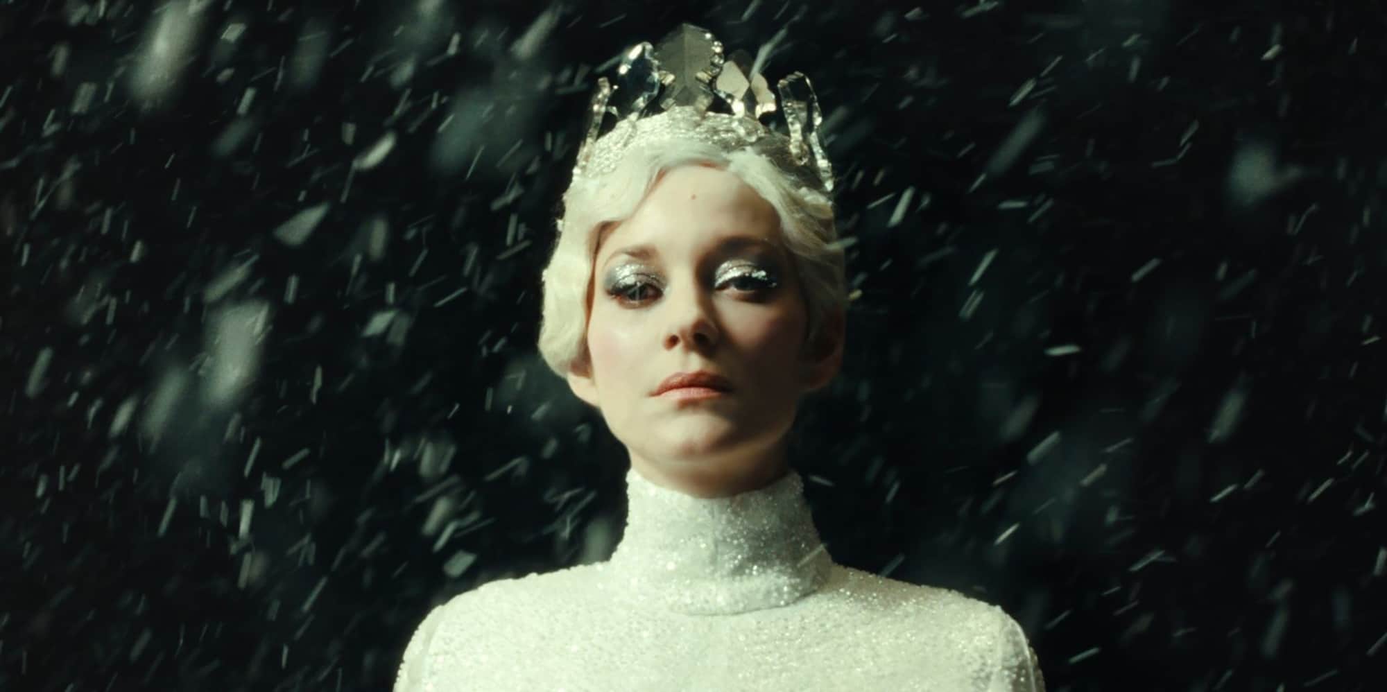 “La tour de glace” (“The Ice Tower”), Director: Lucile Hadzihalilovic.