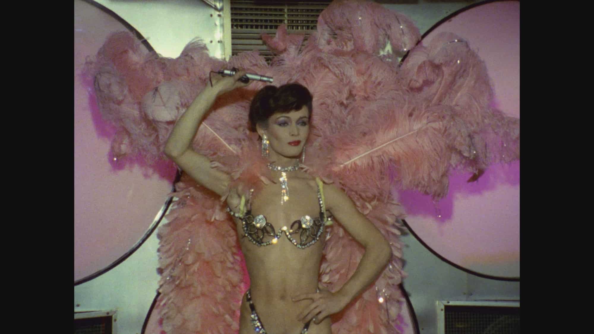 Still: “Vestida de azul” (“Dressed in Blue”), Director Antonio Giménez-Rico.